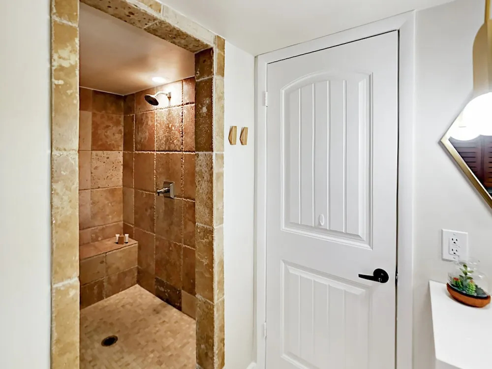 Ultra-Posh - 3 Br Home