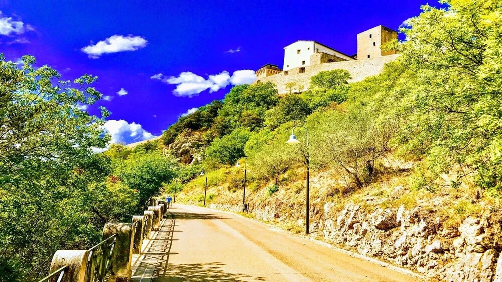 Spoleto Contessa Grandecentral Spoletosleeps 6