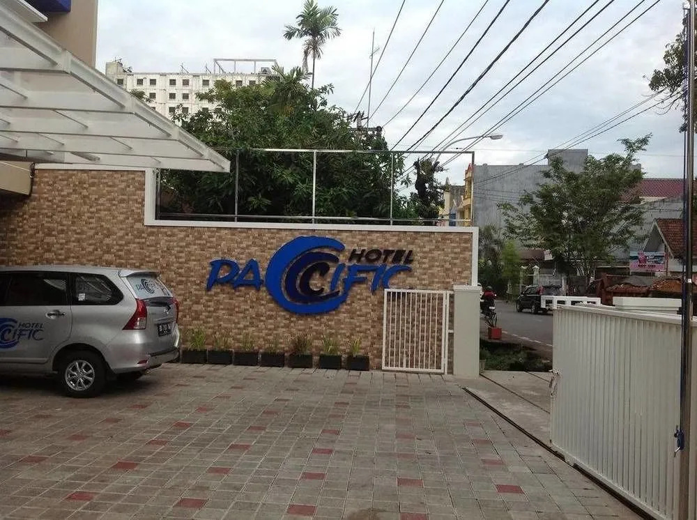Hotel Pacific