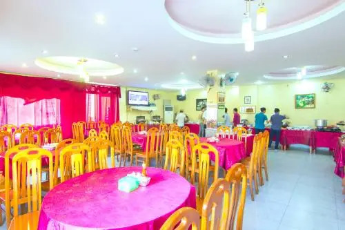 Nam Viet Hotel