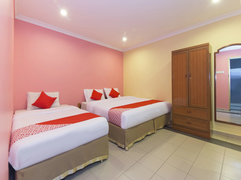 OYO 746 Hotel Comfort