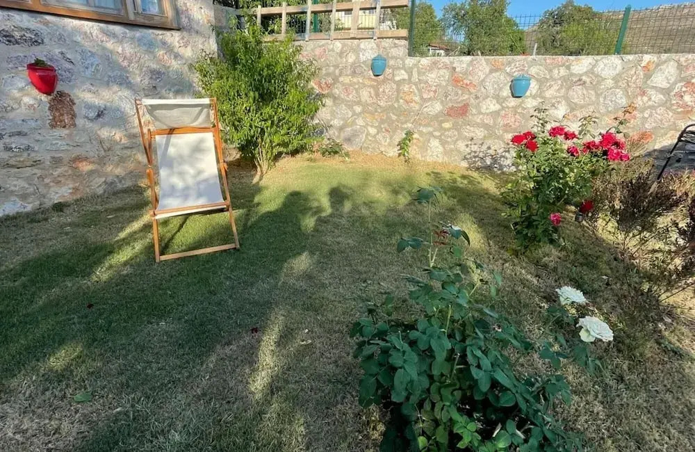 Stonehouse with Sea View and Garden in Bozburun