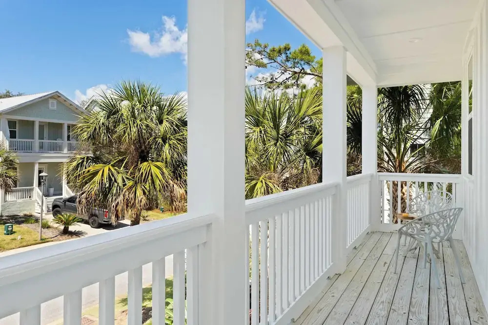 Near Inlet Beach Access&lake Powell, Pool, Patio Lounge G'day 30A by Avantstay