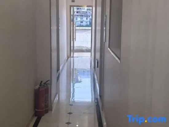 Jindu Hostel (Building A)