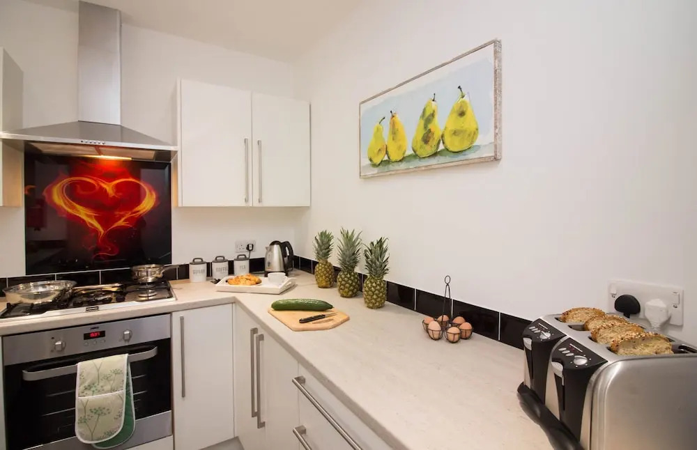 Newly Refurbished 3 Bedroom House