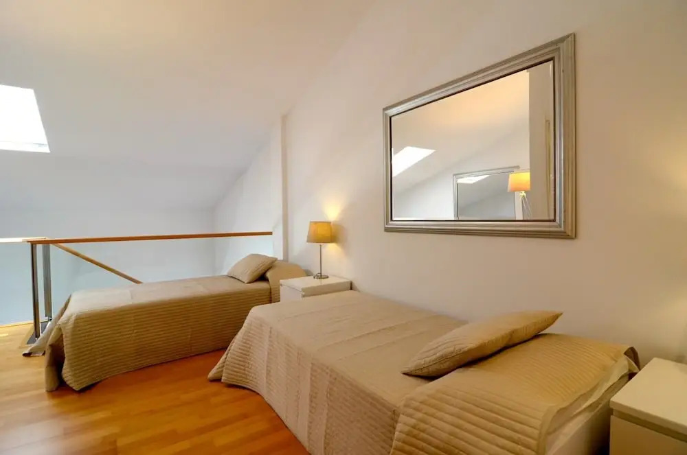 Duplex Esglesia 7 3-4
