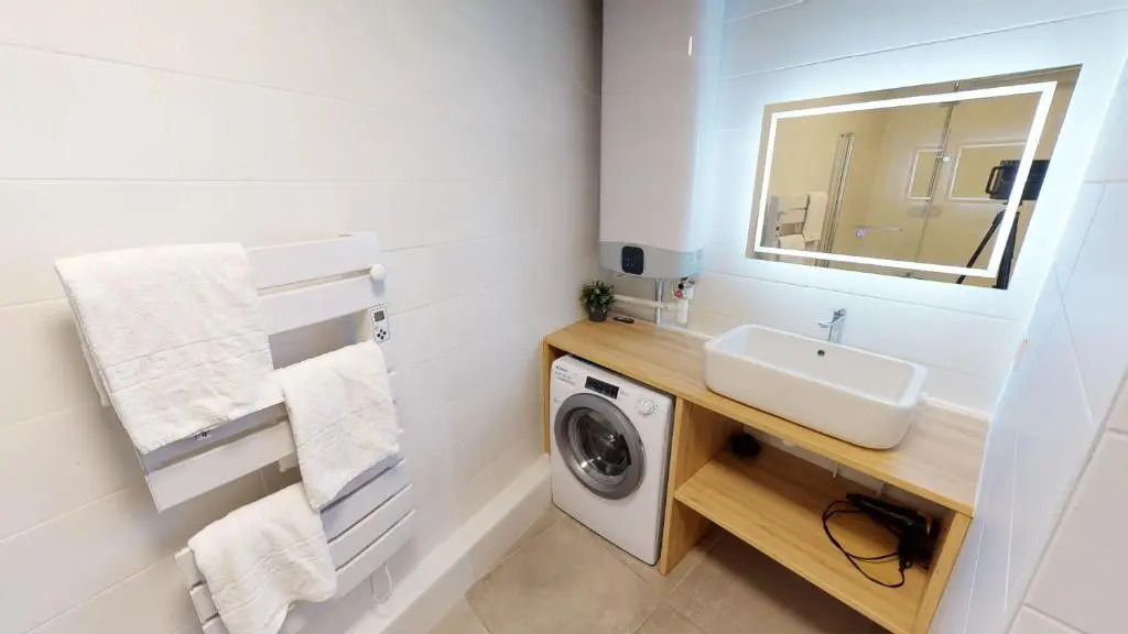 Le haut de Vallières appartement 3 pièces NETFLIX