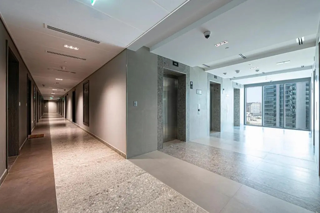 Luxury 1BDR Apt in Al Barsha with beautiful city skyline views
