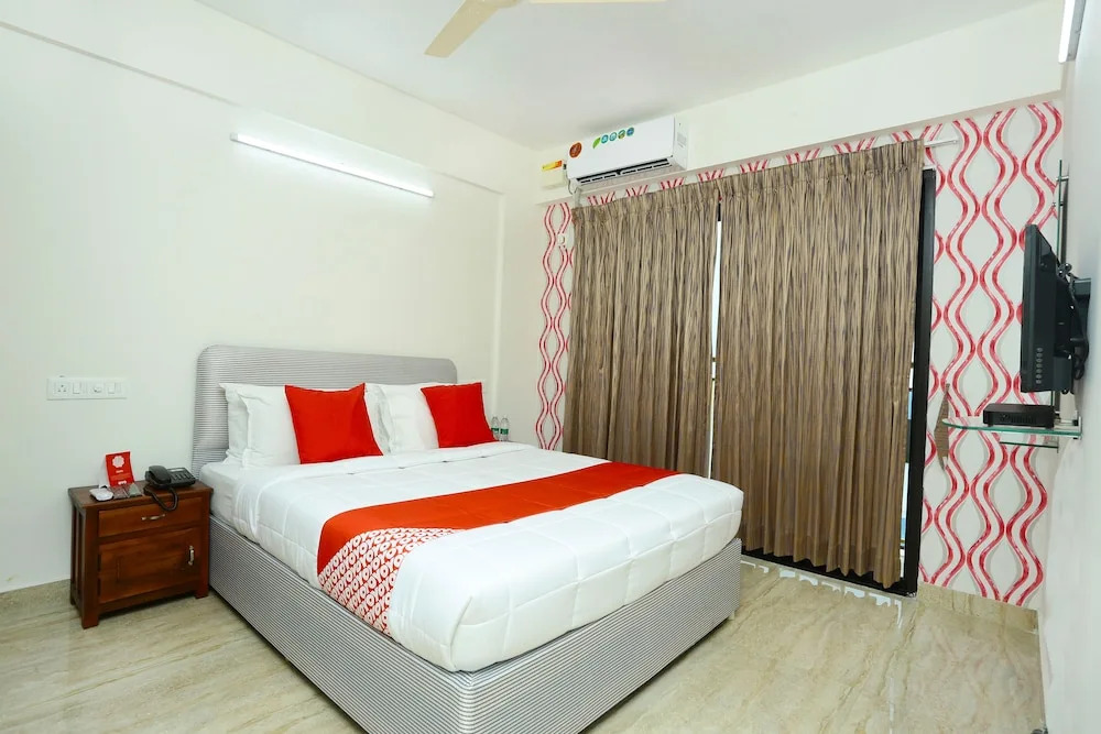 OYO 46 SilverKey Kakkanad