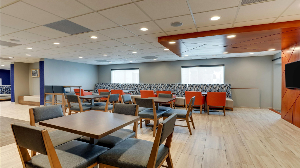 Holiday Inn Express Kenner - New Orleans Airport by IHG