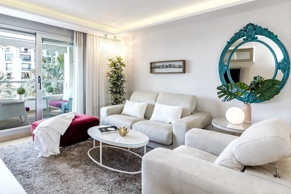 LAB3- Modern 3 bedroom apartment San Pedro