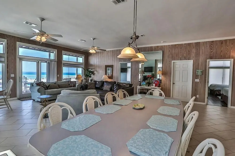 Storks Nest 6 Bedroom Holiday Home by Five Star Properties