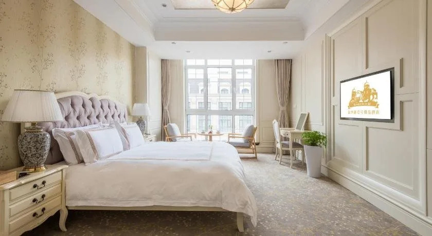 The Golden Beach No.1 Boutique Hotel