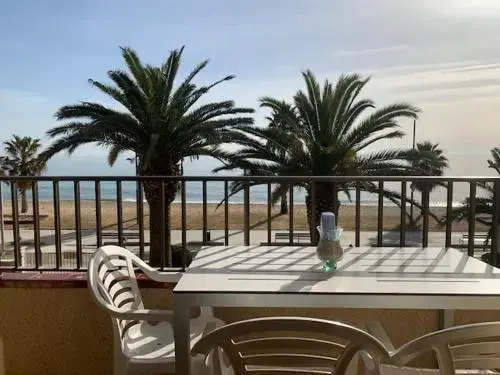 Apartaments Primera Linea Torre Valentina