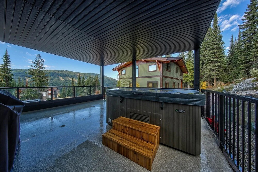 Lookout Lodge By Bear Country