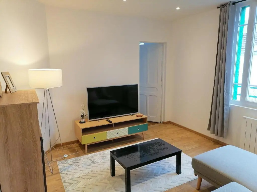 Villa des Roses - Appart T2, 31m2, 1er étage, vue jardin, "Le scandinave"