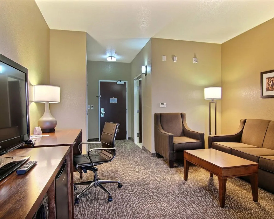 Comfort Inn