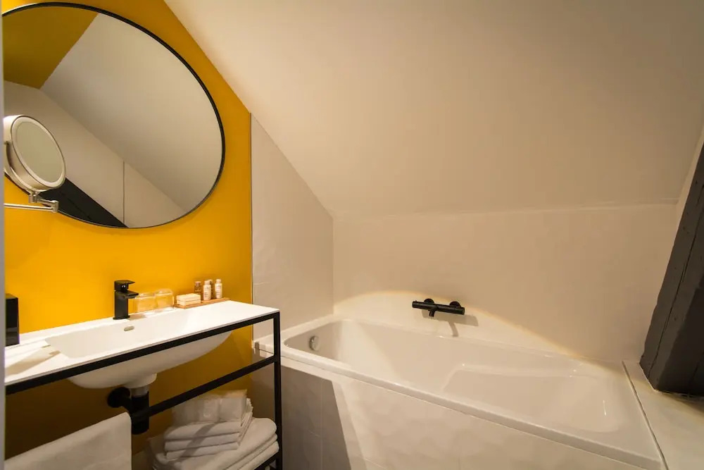 L Hôtel & Spa Ribeauville-proche Colmar & Haut Koenigsbourg