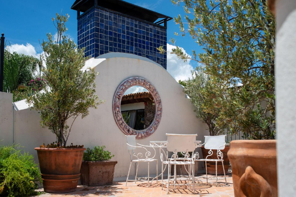 Hotel Amparo