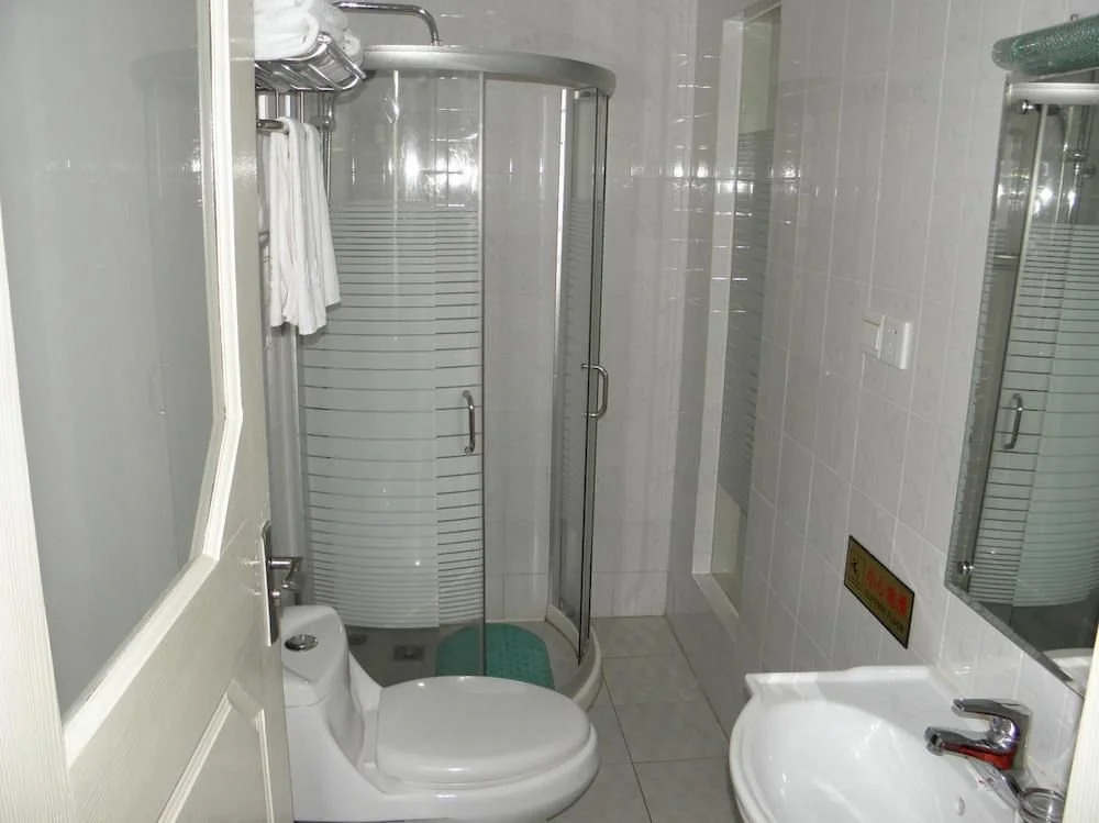 Huijia Business Hotel