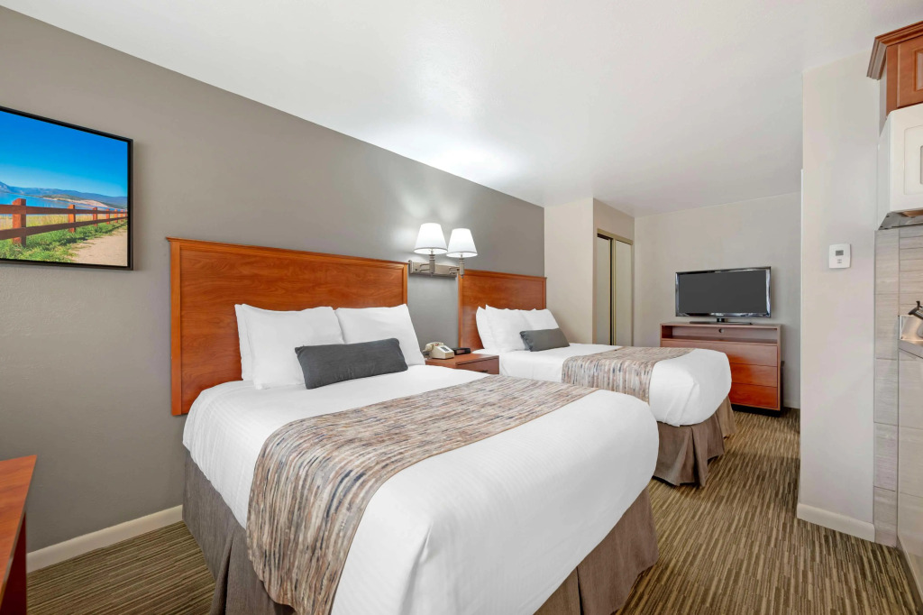 Best Western Ptarmigan Lodge