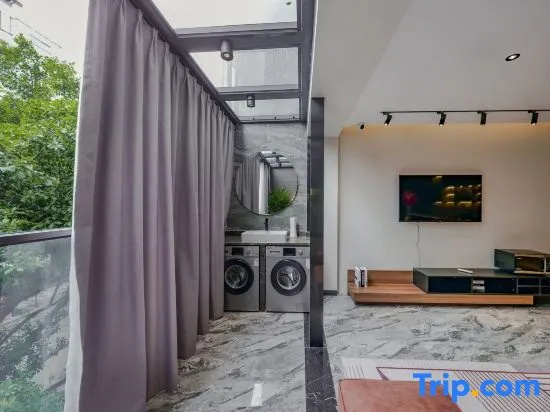 Lemmy Hotel (Guilin Two Rivers & Four Lakes Elephant Trunk Hill Branch)