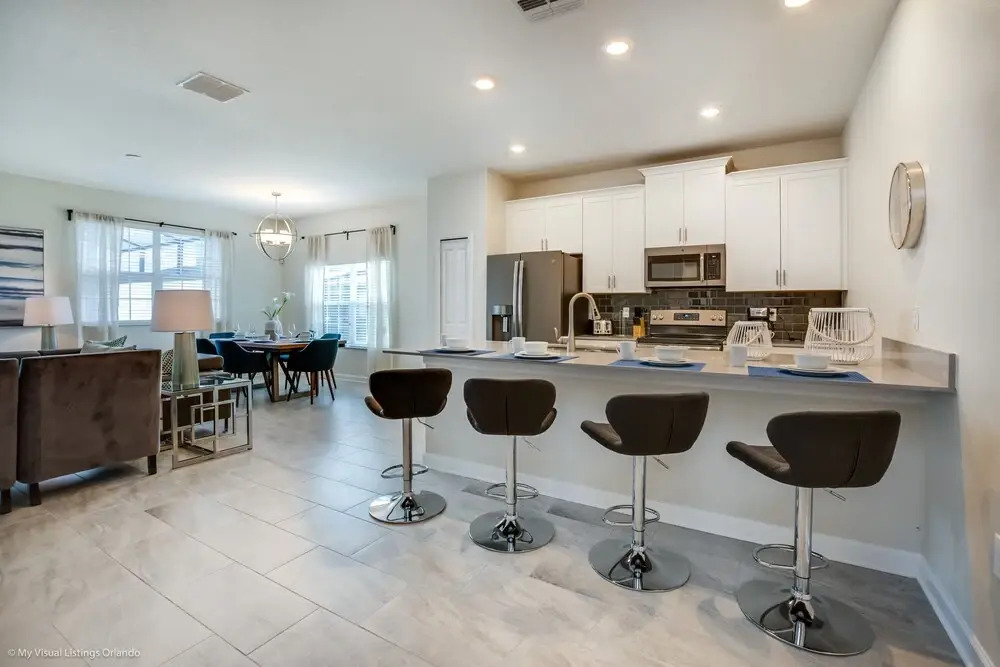 8934 Stinger Drive