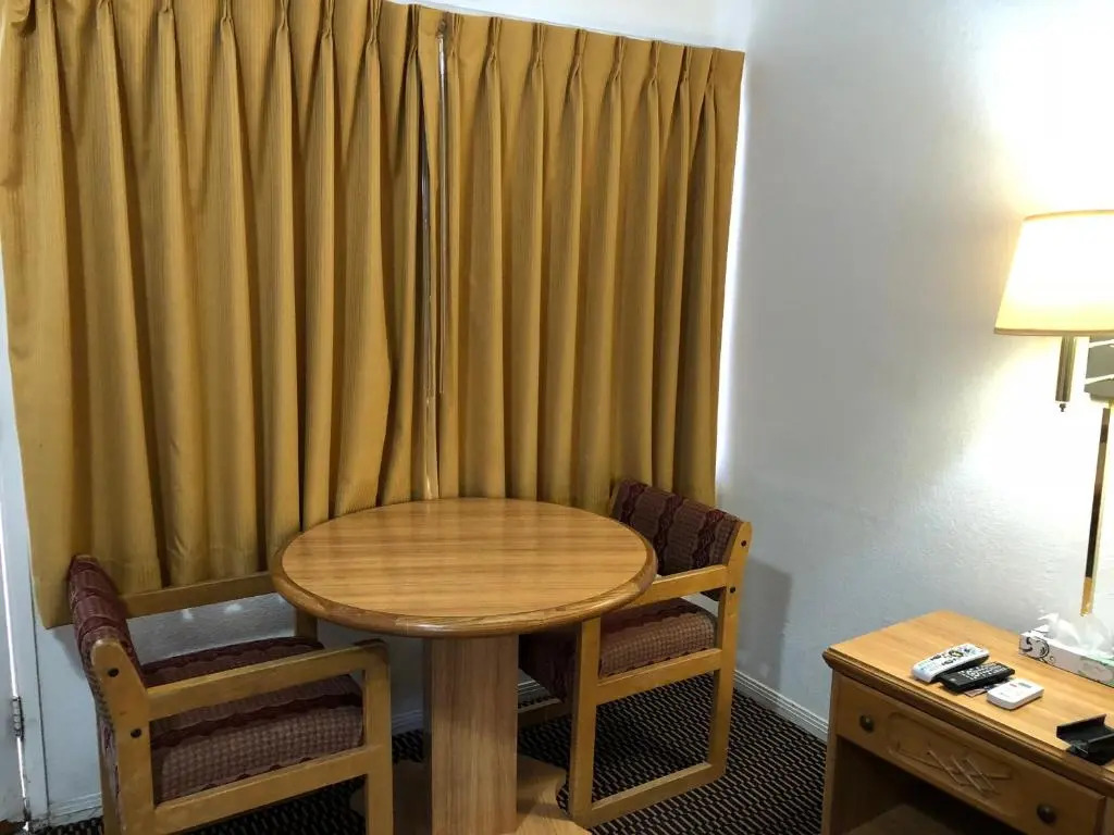 Desert Inn