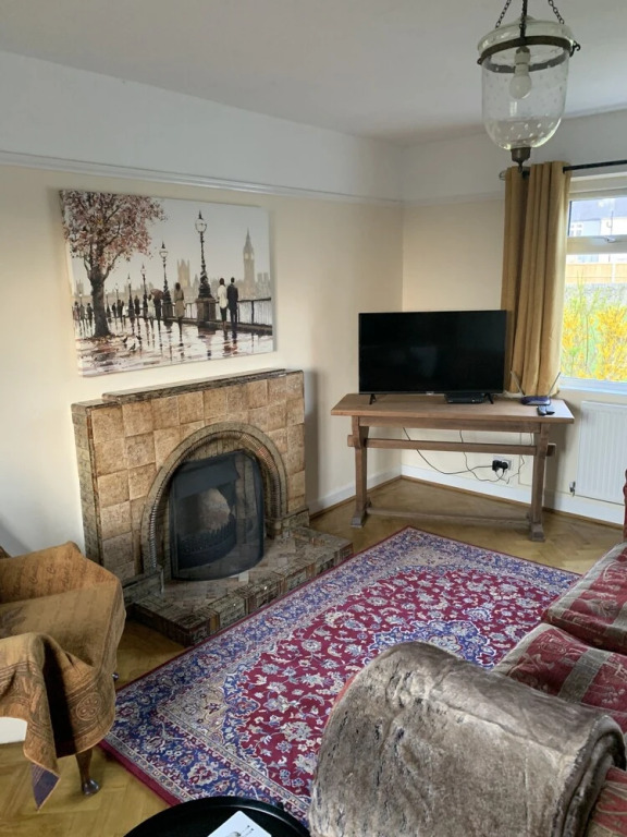 Lovely Nefyn Detached House With sea Views