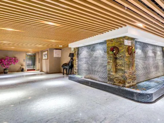 Home Inn Selected (Dongshang Ruichun, Xueyuan Road, Jiangbei)