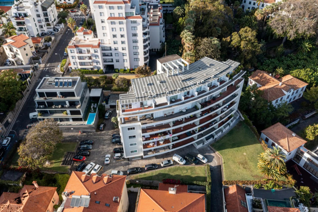 Funchal Garden by Madeira Sun Travel