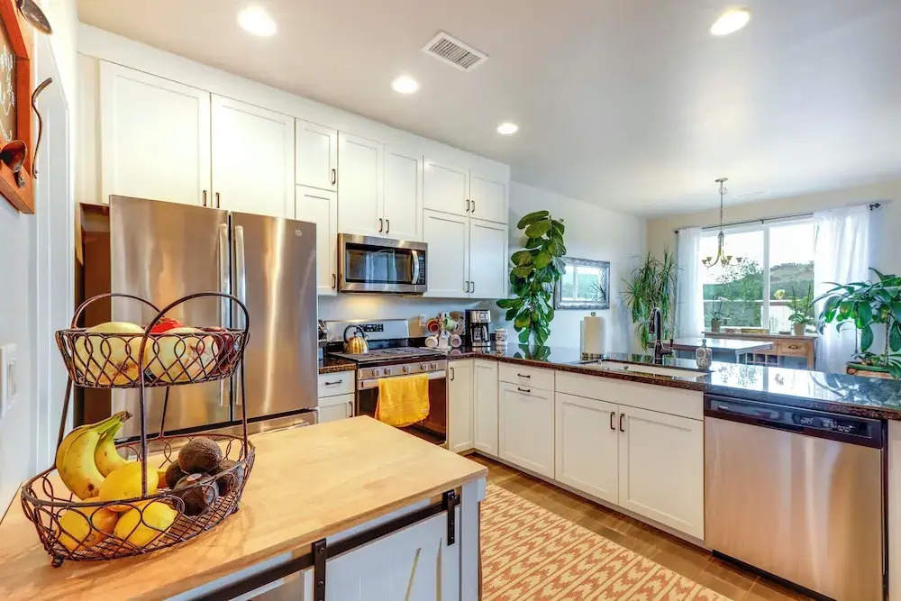 Flagstaff Home w/ Backyard Oasis: 38 Mi to Sedona!