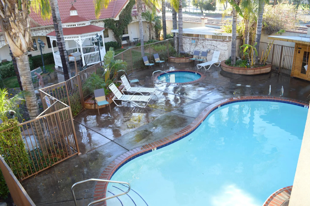 Dynasty Suites Redlands