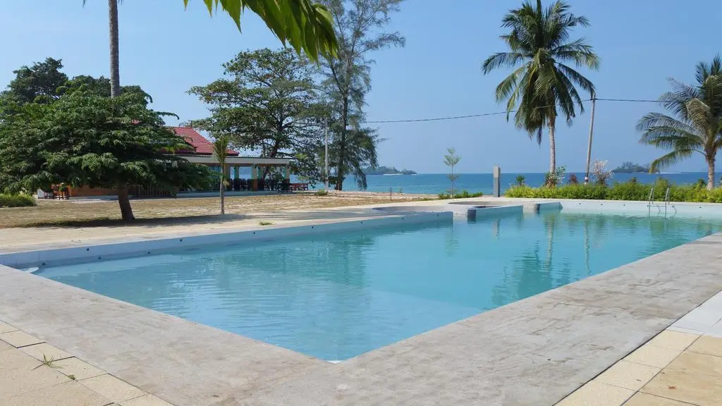 SHAZ Resort Pulau Tinggi
