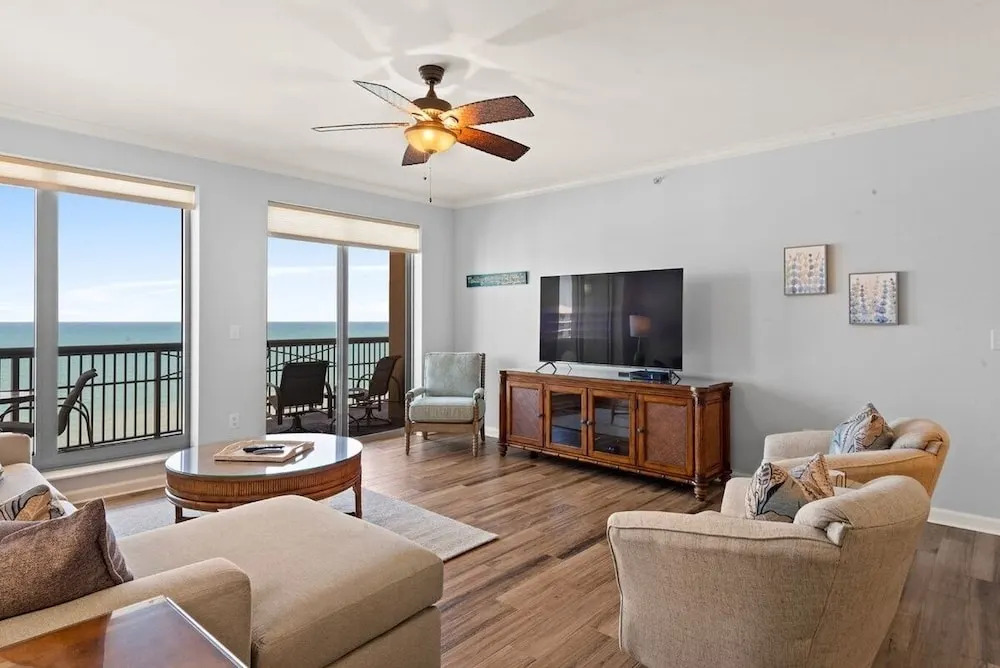 1703 Margate 3 Bedroom Condo