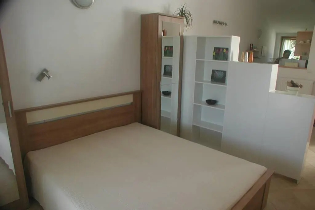 Štinjan-Studio apartment Petrić