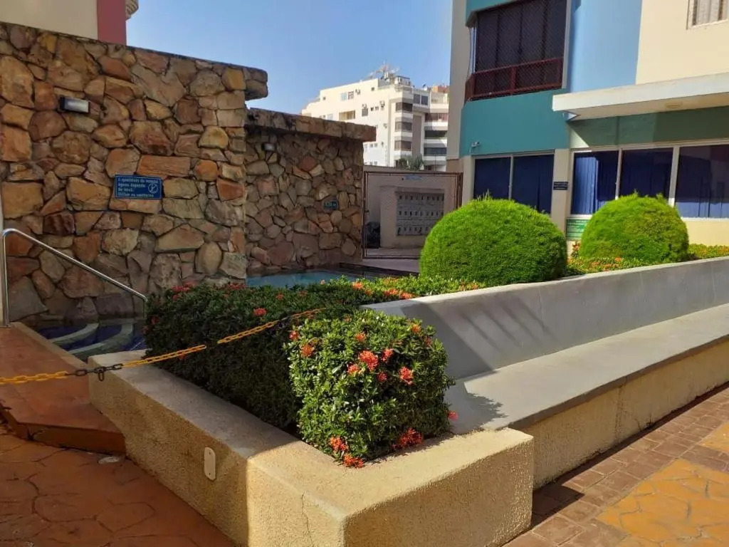 Apto de 2 quartos com excelente parque aquático em Caldas Novas-GO