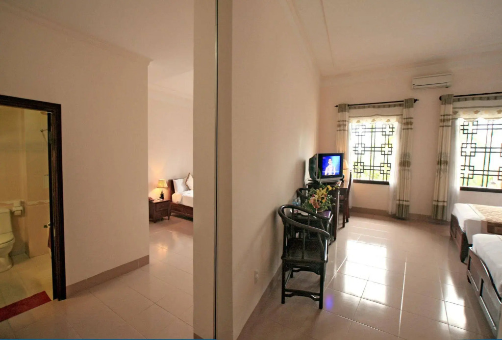 Bach Dang Hoi An Hotel