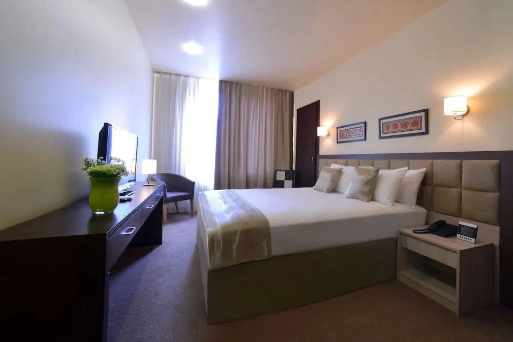 AUA Barsam Suites Yerevan