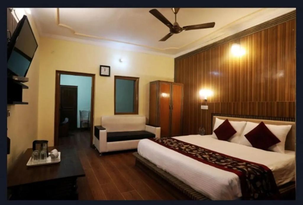 Hotel Moon by Excellent Hospitality