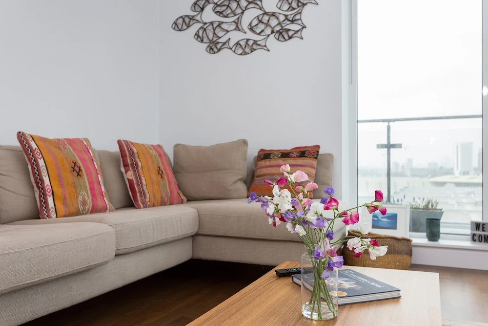 1 Bedroom Riverside Flat in Greenwich
