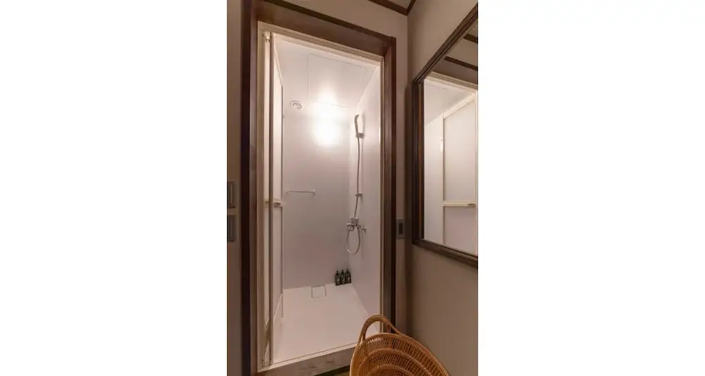 Ainotsuji