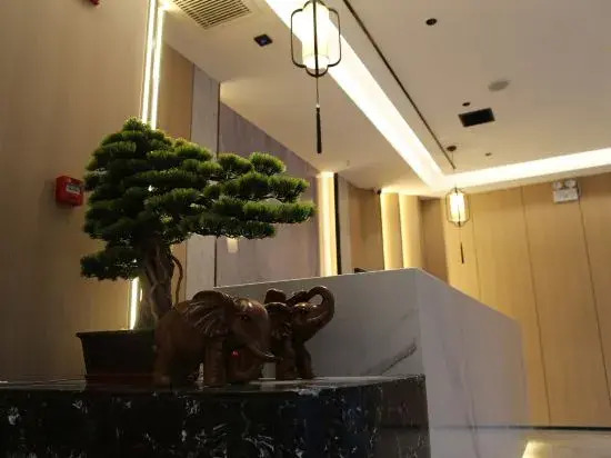 Hetian Hotel
