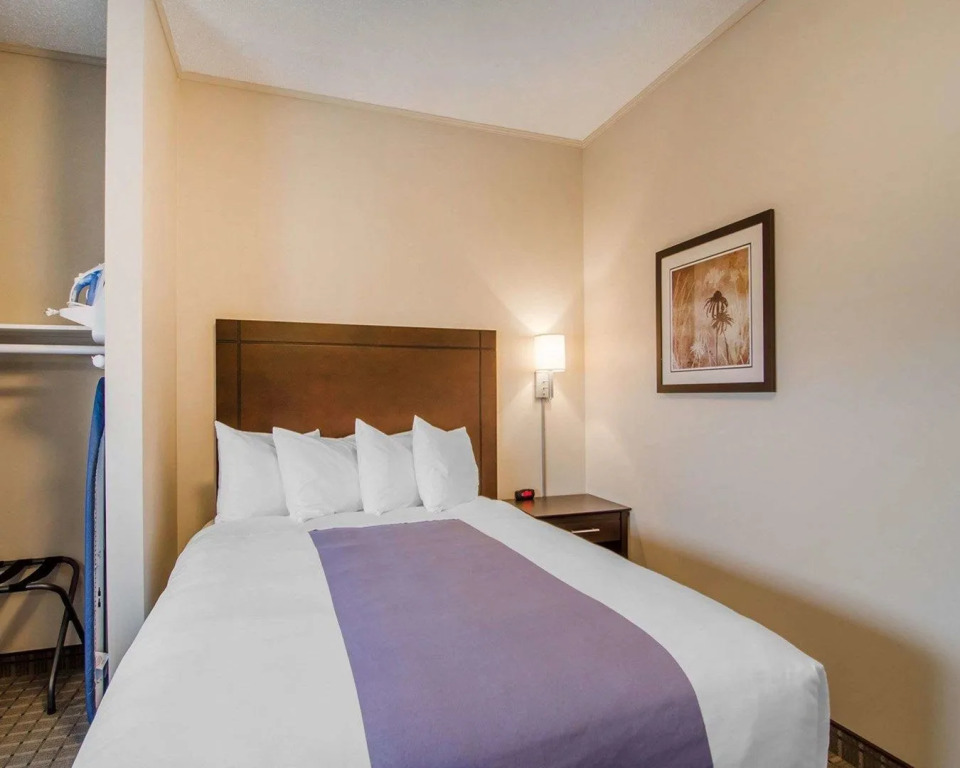 Chateau All Suites Hotel