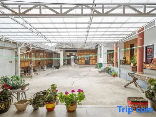 Shangri-La Guanyun Banshan Courtyard