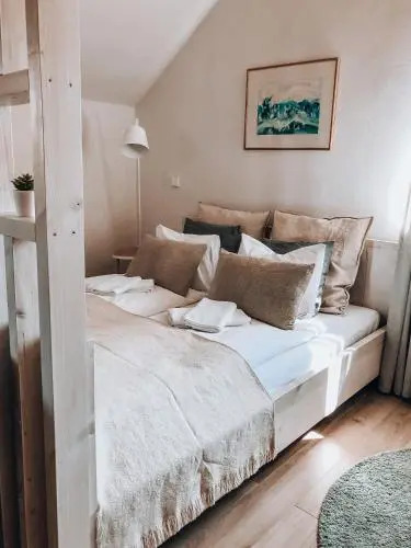 Apartments near old town with private parking