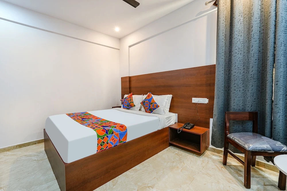 Fabhotel Tree Suites