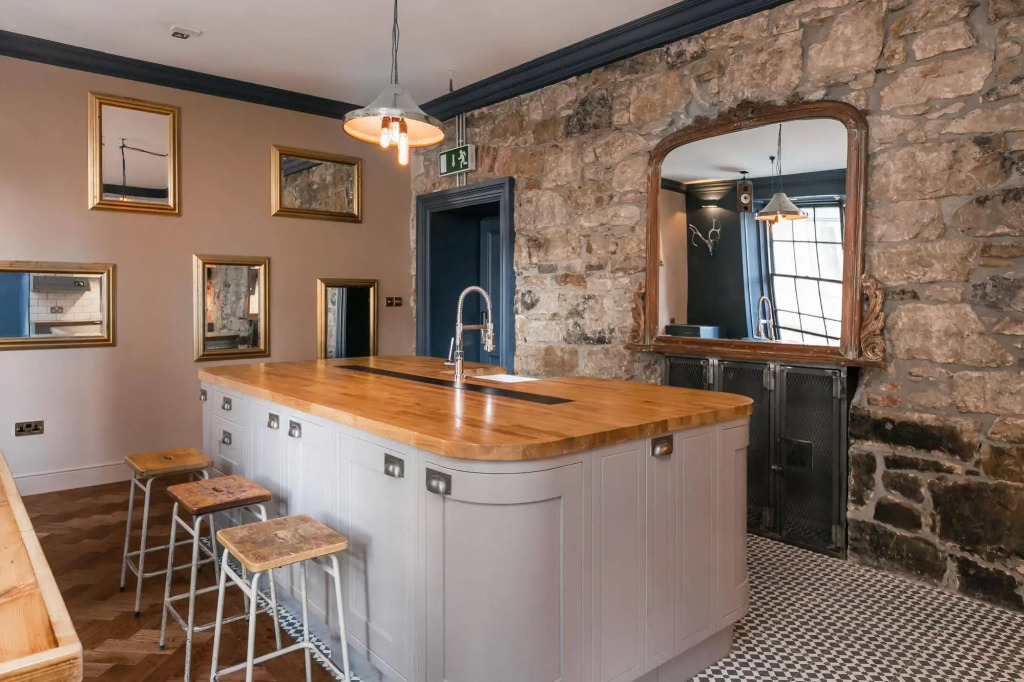 The Baxter Hostel
