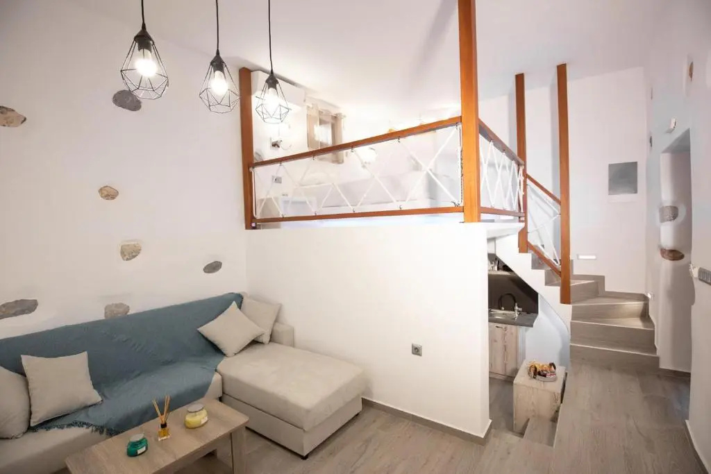 Primrose Apartments