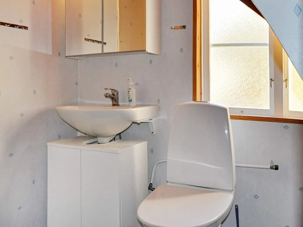 6 Person Holiday Home in Stromstad